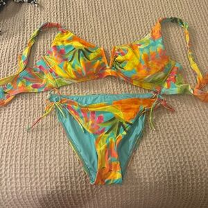 Sunsets lush luau pattern everlee style tie side bottom